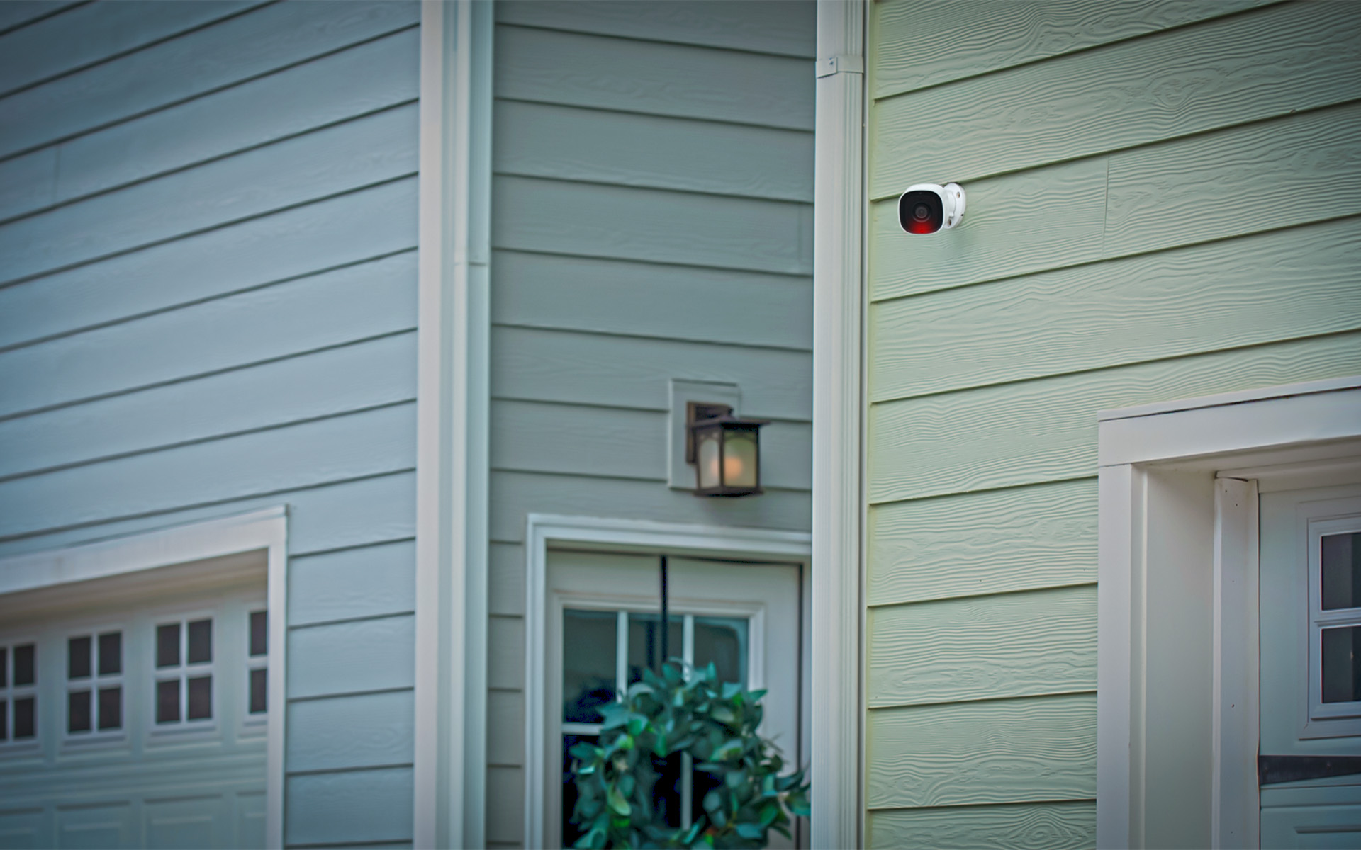 Outdoor Security & Surveillance Cameras | CPI Security®